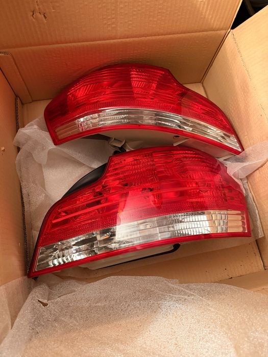 Set Stopuri Spate Haion / Portbagaj BMW Seria 1 Coupe E82 / Cabrio E88 (2007 - 2013) - OEM