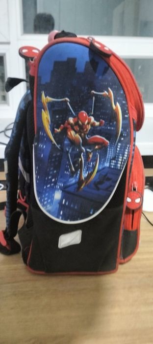 Рюкзак с человеком пауком