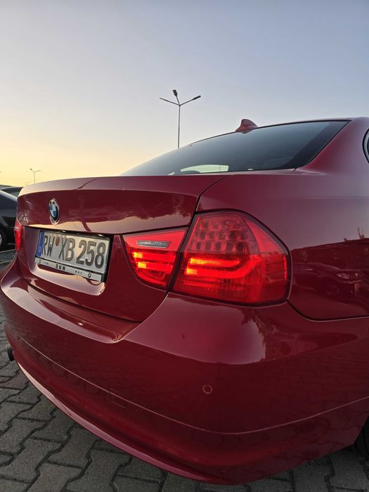 BMW Seria 3 2011 — imagine 3