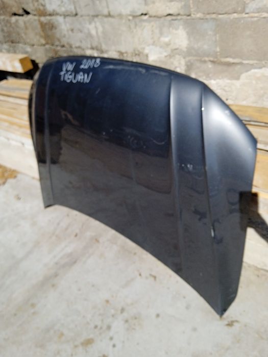VW Tiguan 2018 преден капак