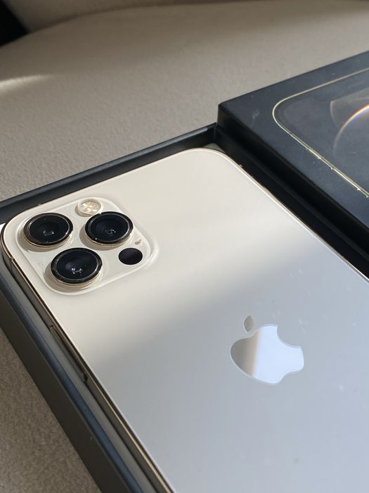 iPhone 12 Pro - 256GB, impecabil