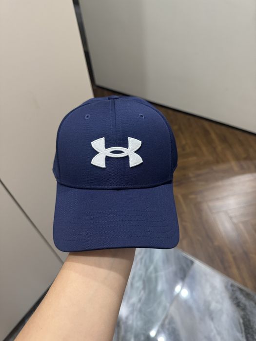 кепка under armour
