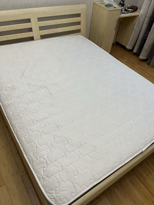 Срочно продам матрас