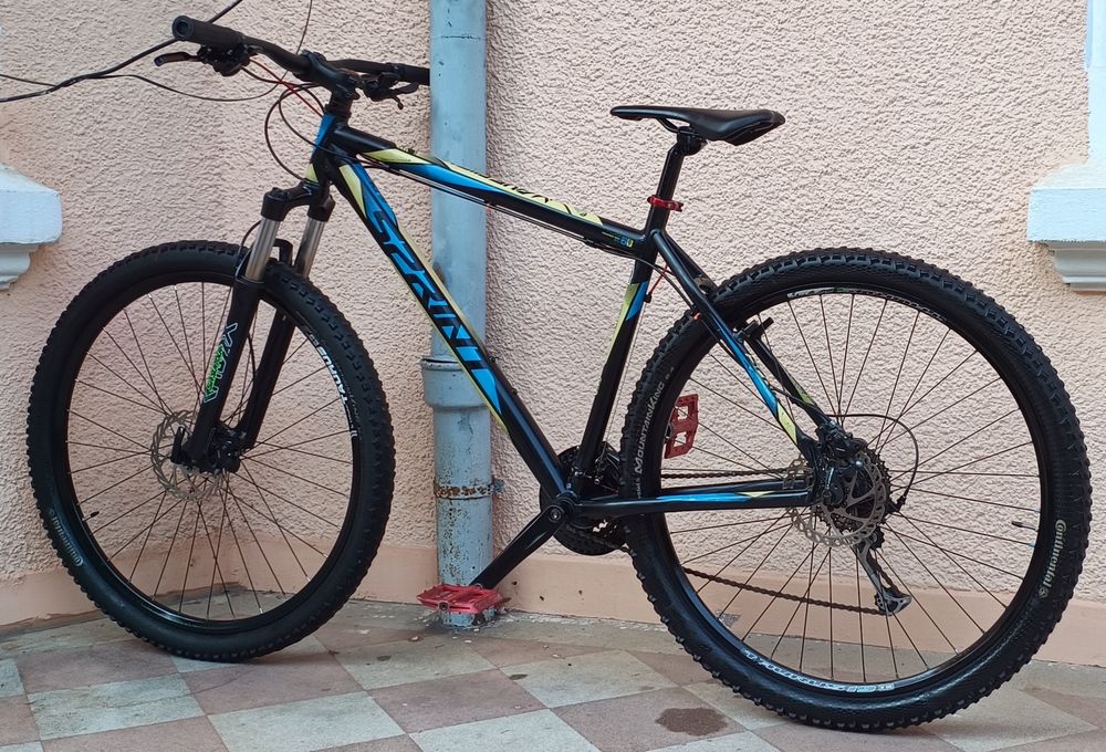Bicicleta/ Biciclete/ Rockrider/ ST 560/ Sprint /Cube/ Roti 27,5" inch/  Shimano / SRAM/ X7/ X5 / 3x9 vit/Roti 29"/ Frane hidraulice/ frane disc/Btwin