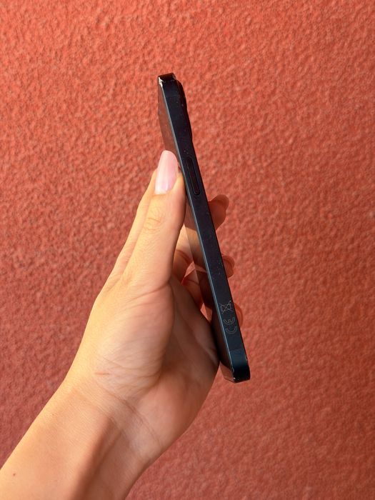 iPhone 13 128GB 100% sanatate baterie