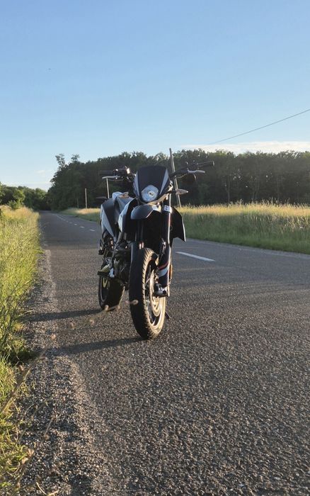 Aprilia sx 125 a1 (nu yamaha yzf, nu honda cbr cb, nu ktm duke rc)