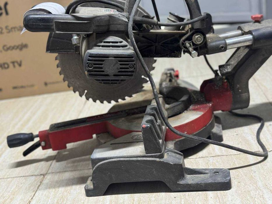 Торцевая пила  лот: 919462