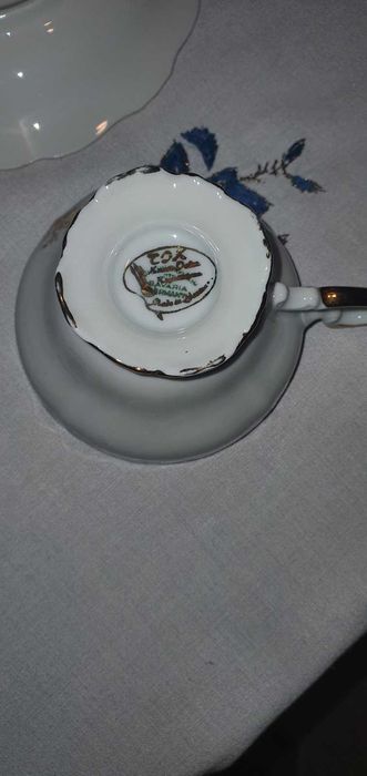 Тройни порцеланови сетове