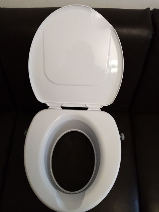 Înălțător pentru vas toaletă.