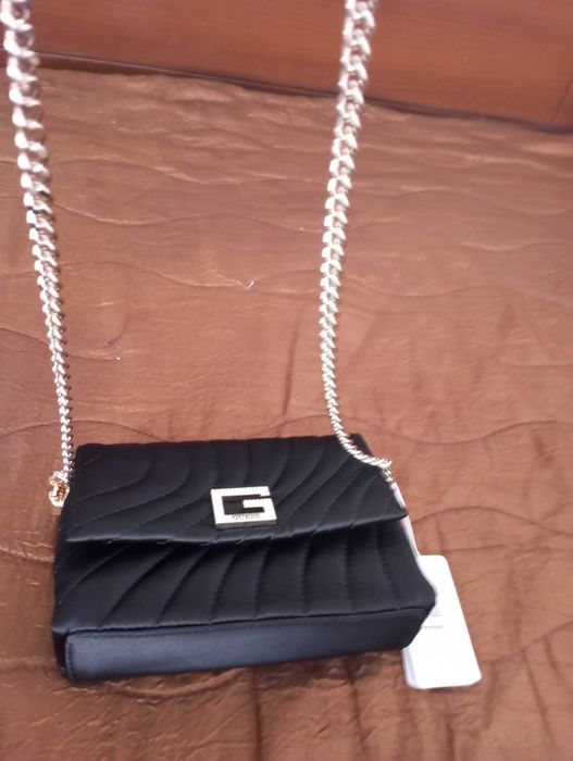 Guess Оригинална черна дамска чанта супер луксозна от Guess