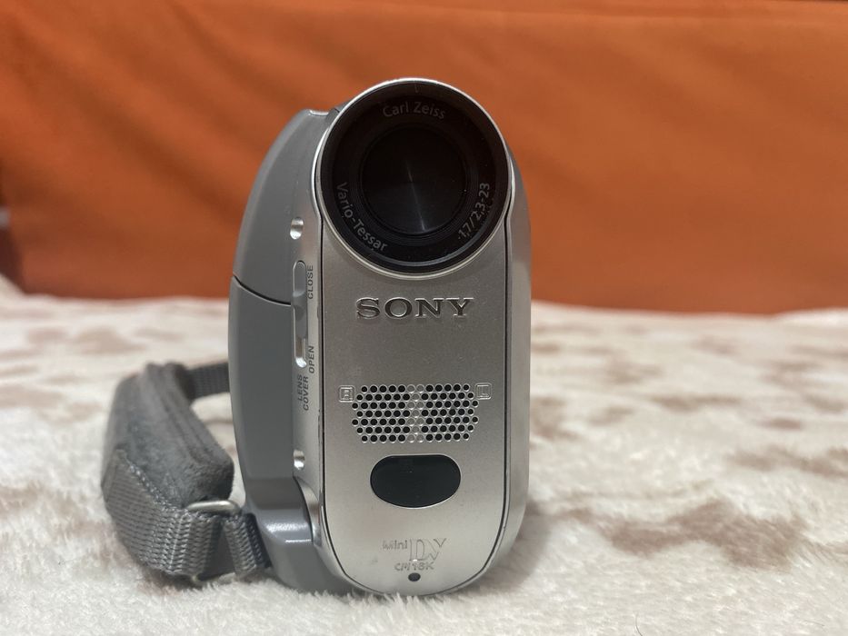 Sony Handycam DCR-HC18E