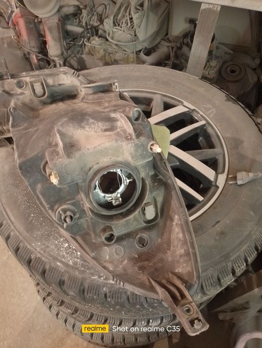 Фара правая на Ниссан Нот