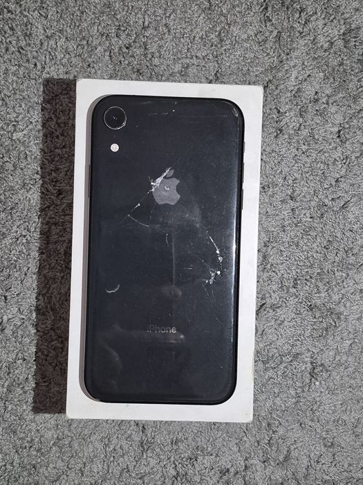 iphone XR черный цвет