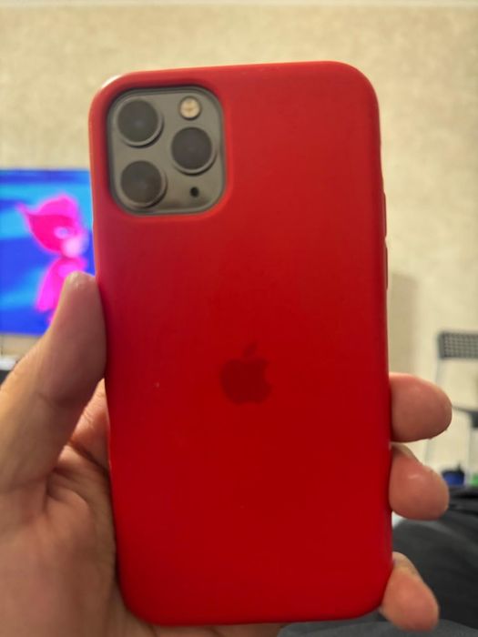 Продам iphone 11 pro 64gb