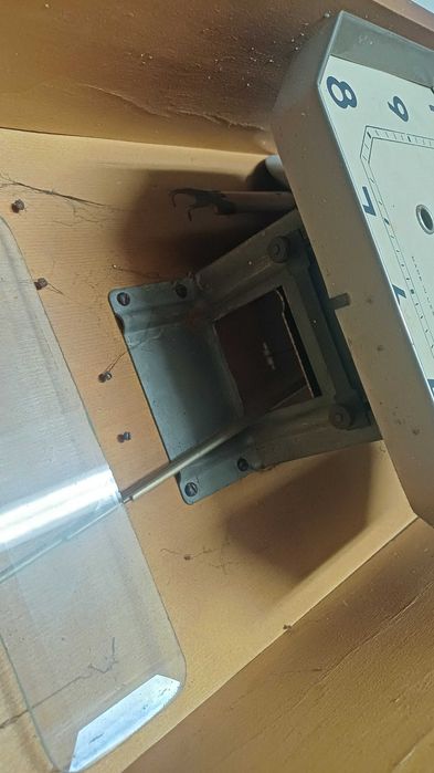 Стенен часовник Руски за ремонт