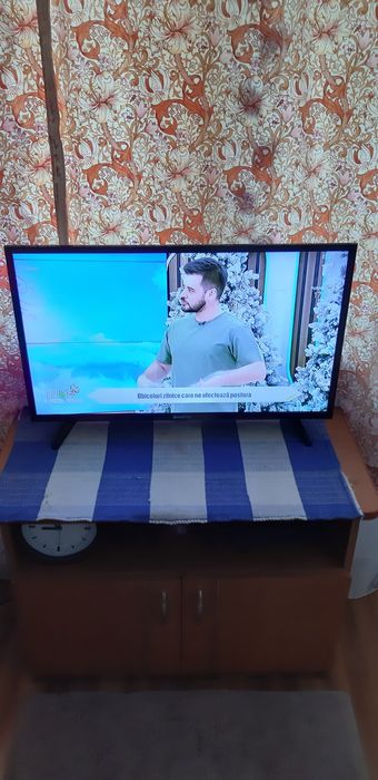 TV vortex led 85 cm diagonala