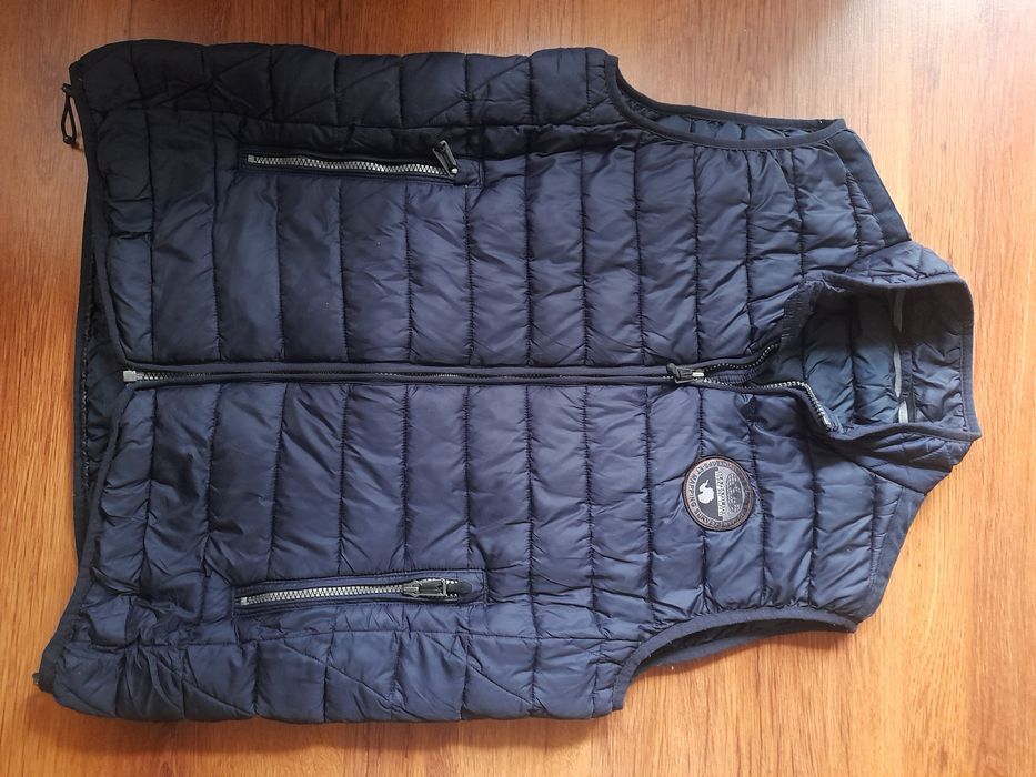 Napapijri мъжки елек M размер.