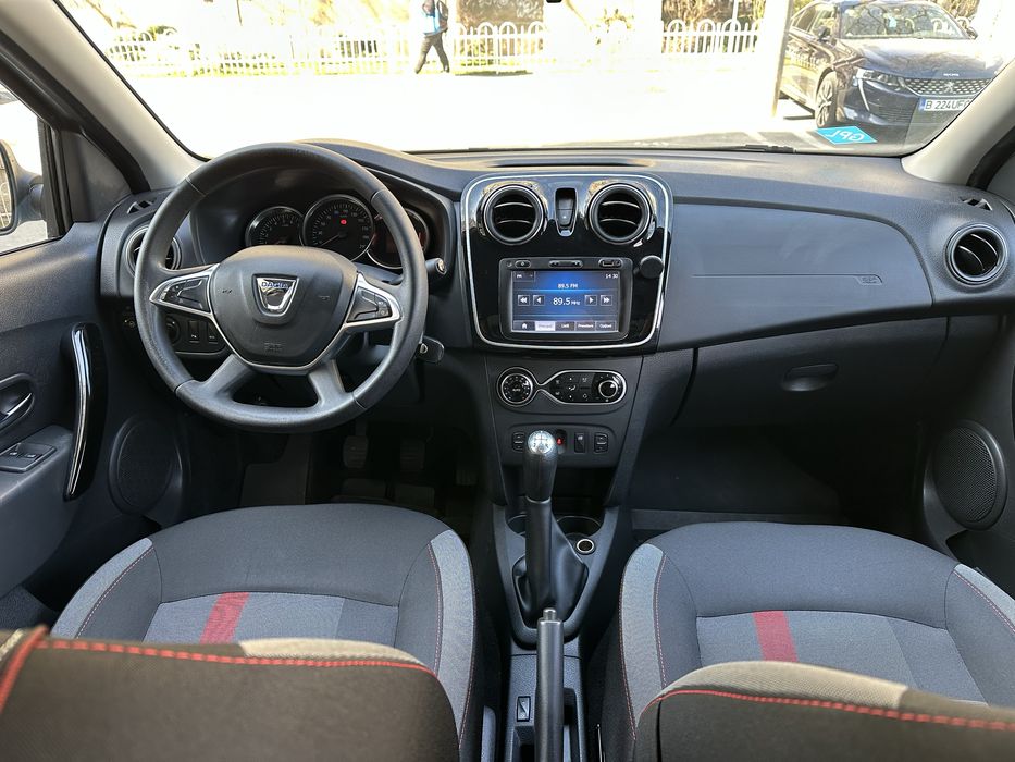 Dacia Logan Techroad 0.9 2019 + Gpl Tomaseto