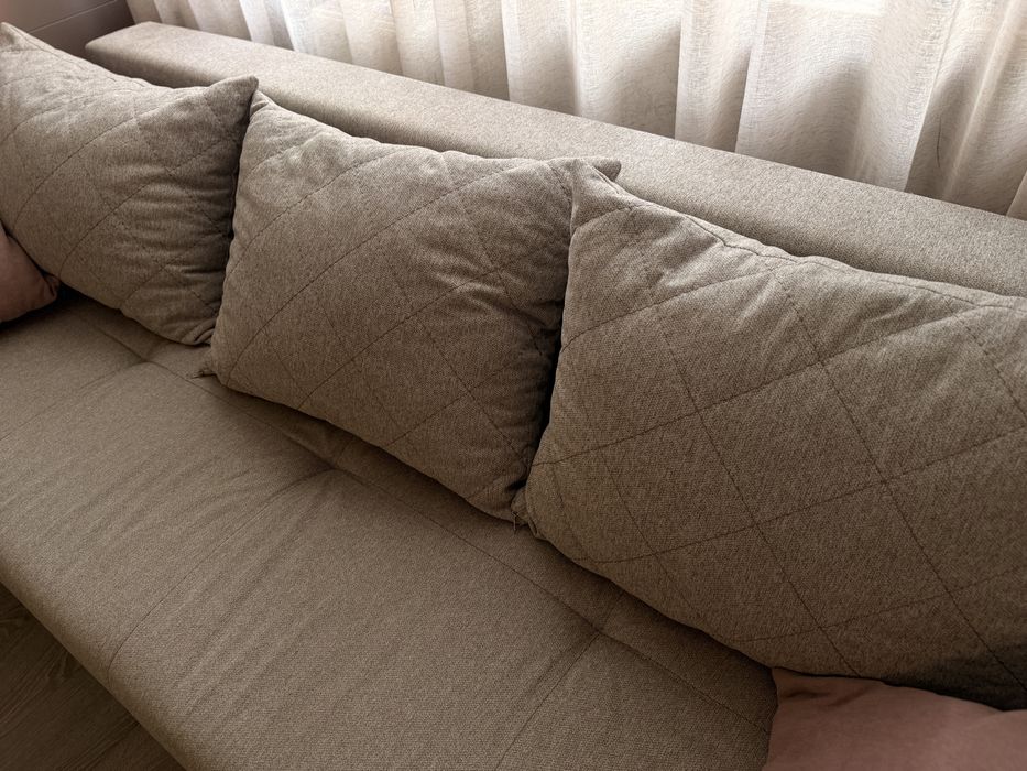 Продам диван срочно