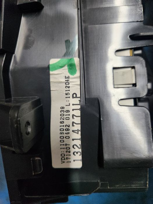 Табло опел мерива 1.6 16в 2008г