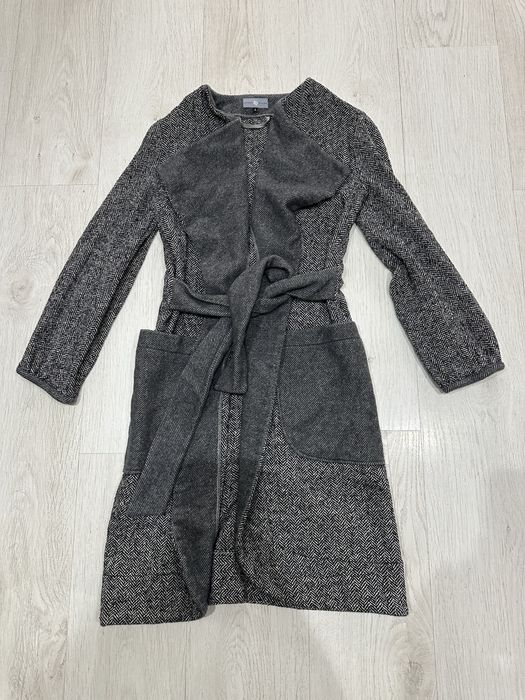 Trench dama necaptusit