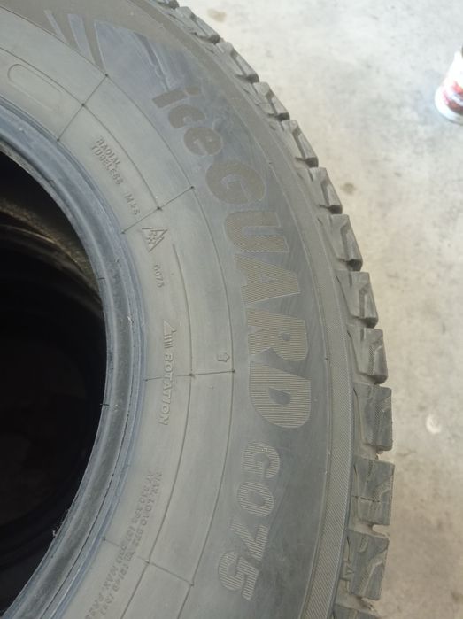 Продам комплект зимних шин