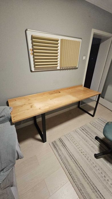 Masă de birou / masă de lucru