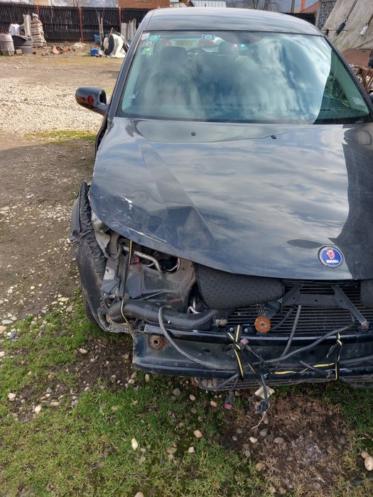 Saab accidentat 1.9