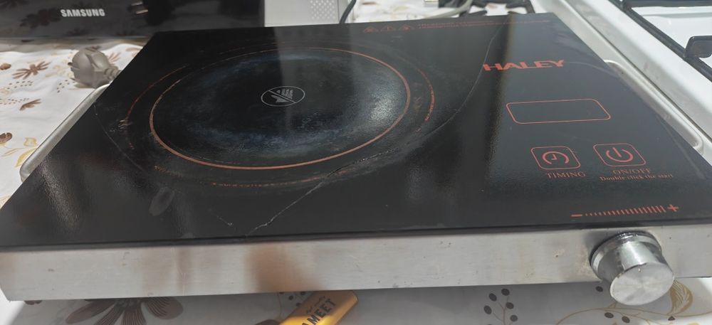 Продается электрическая плита