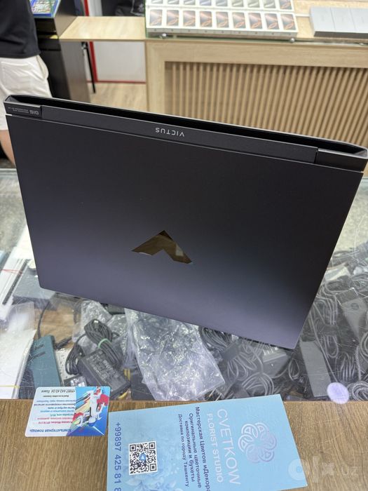 Victus by HP Gaming Laptop 15-fa2xx