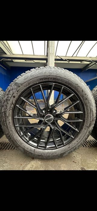 Roți complete BMW X5 – jante aliaj R19 + anvelope de iarnă 265/50 R19