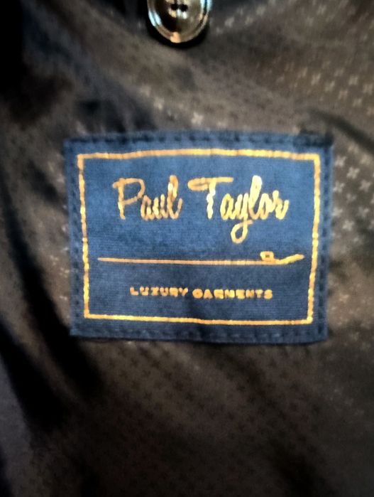 Фирменные кашемировые мужские пальто .