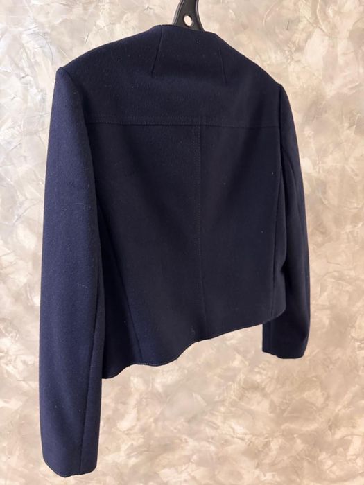 Продам женские пиджаки Massimo Dutti