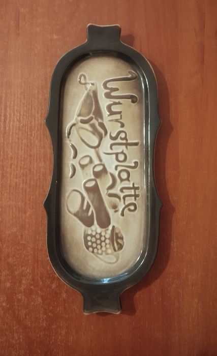 Плато с наденица 34,5 см x 14 см
