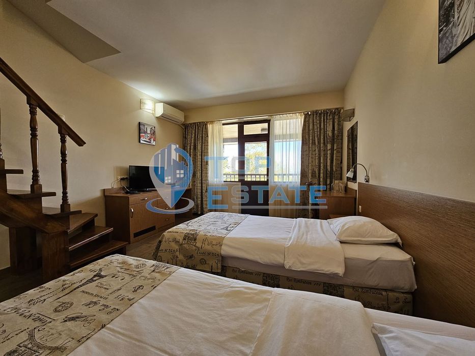 Продава се Хотел в Лясковец - 2441 кв.м за 734 €/кв.м - Снимка #5