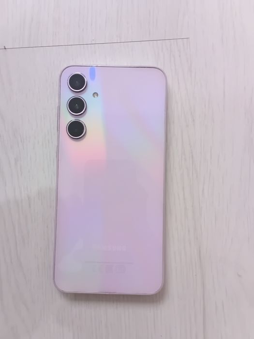 SAMSUNG A35. 5G Памят128/8