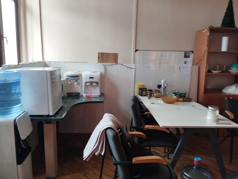 Столы офисные на 4 человека