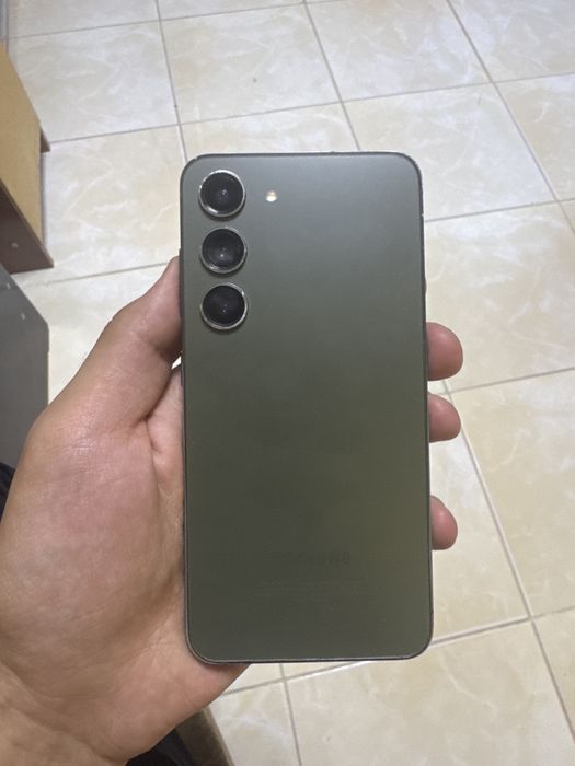 Продается Samsung S23