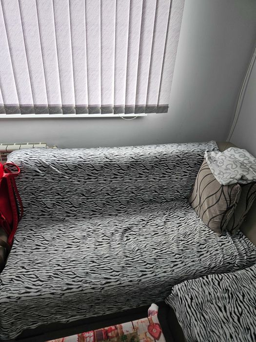 Подарявам 3 части диван