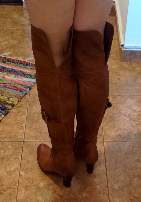 Cizme din piele naturala