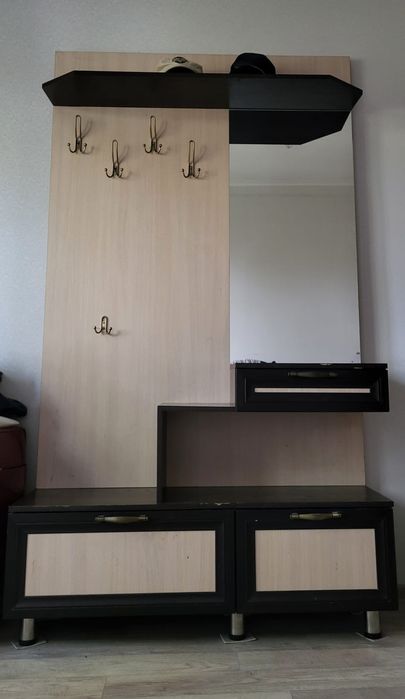 Мебель для прихожой / Прихожая