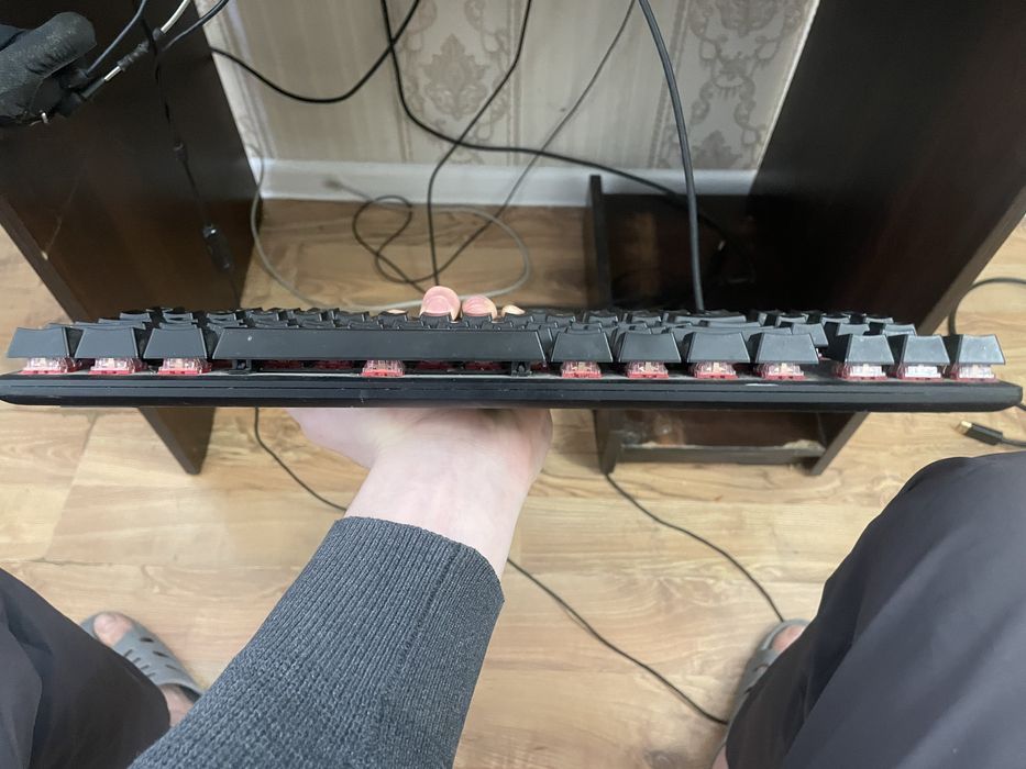 Механическая клавиатура hyper x