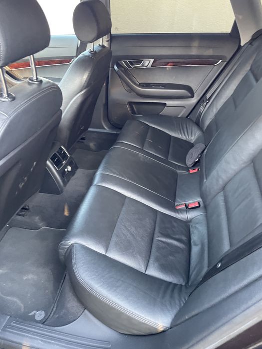 Vând Audi A6 quatro