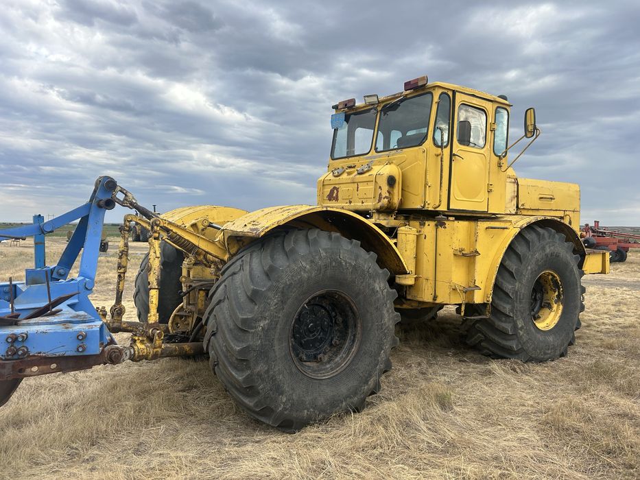 Продам кировец К-701