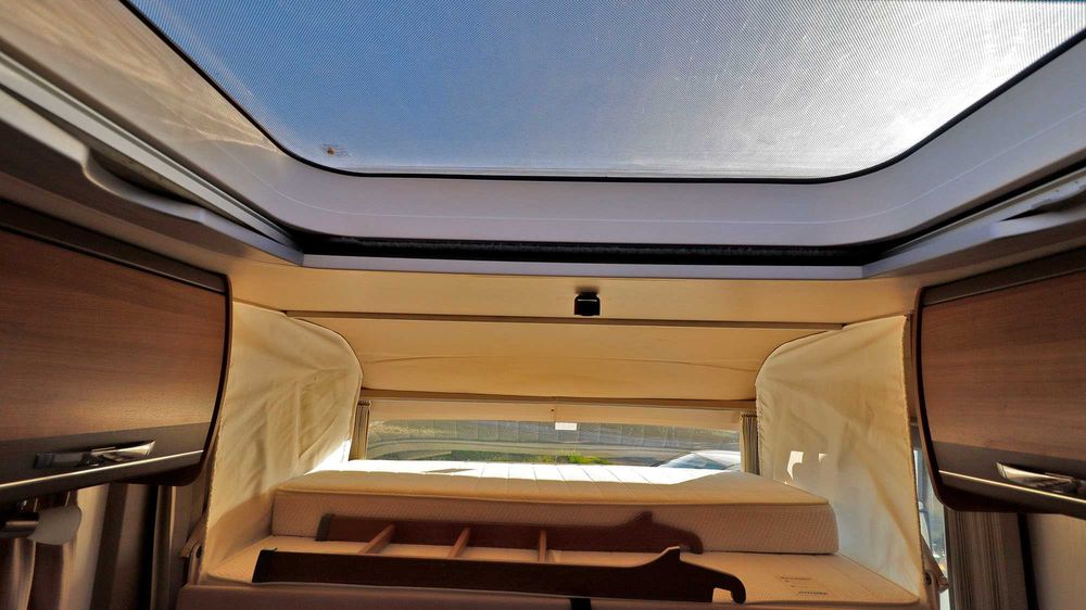 Инегриран Кемпер Hymer ERIBA Exsis-I Premium 50