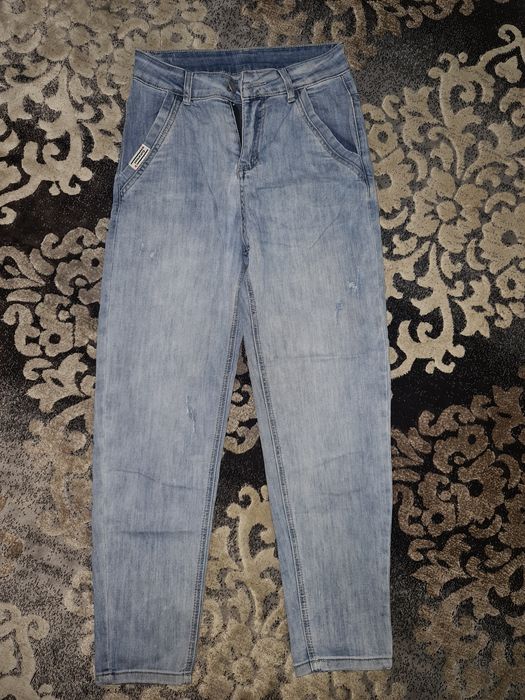 Джинсы, средняя посадка