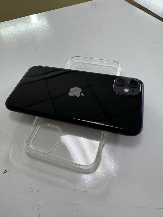 Продам айфон 11 в отличном состоянии