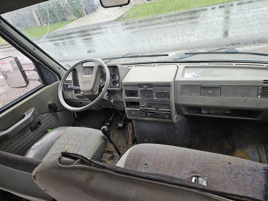 Iveco Daily 2.5  Turbo  Basculabil 3 parti