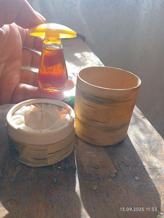 Продам коллекционные духи ССР