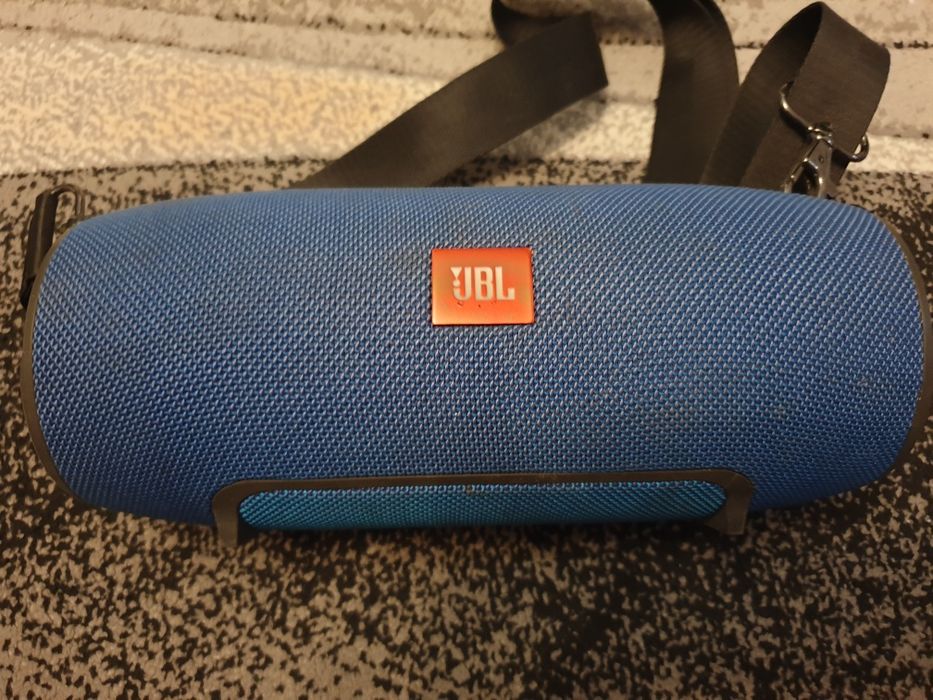 Vand boxă JBL extrem